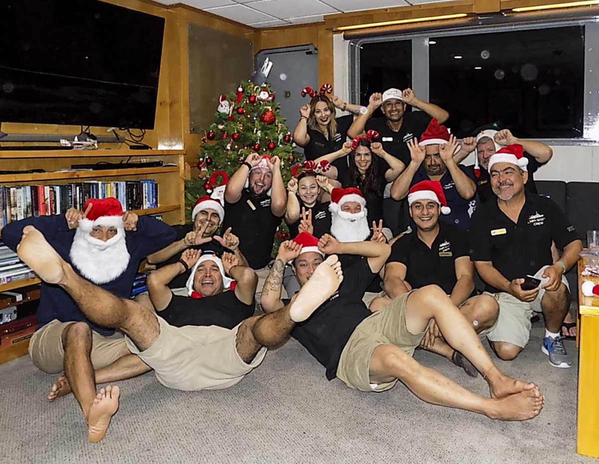 The Nautilus Belle Amie Crew Christmas Card